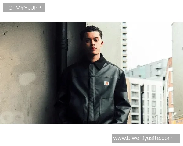 本戴维斯谈留队决定及对布伦南约翰逊的怀念情感